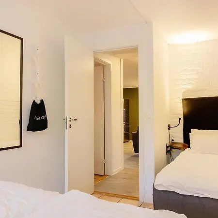 Appartement Just Steps Behind The Royal Palace *