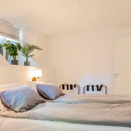 아파트 Just Steps Behind The Royal Palace